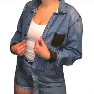 Jean jacket with dark green details